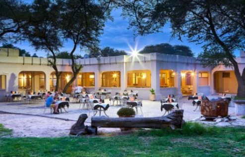 Restaurant and dining area at Namutoni Resort